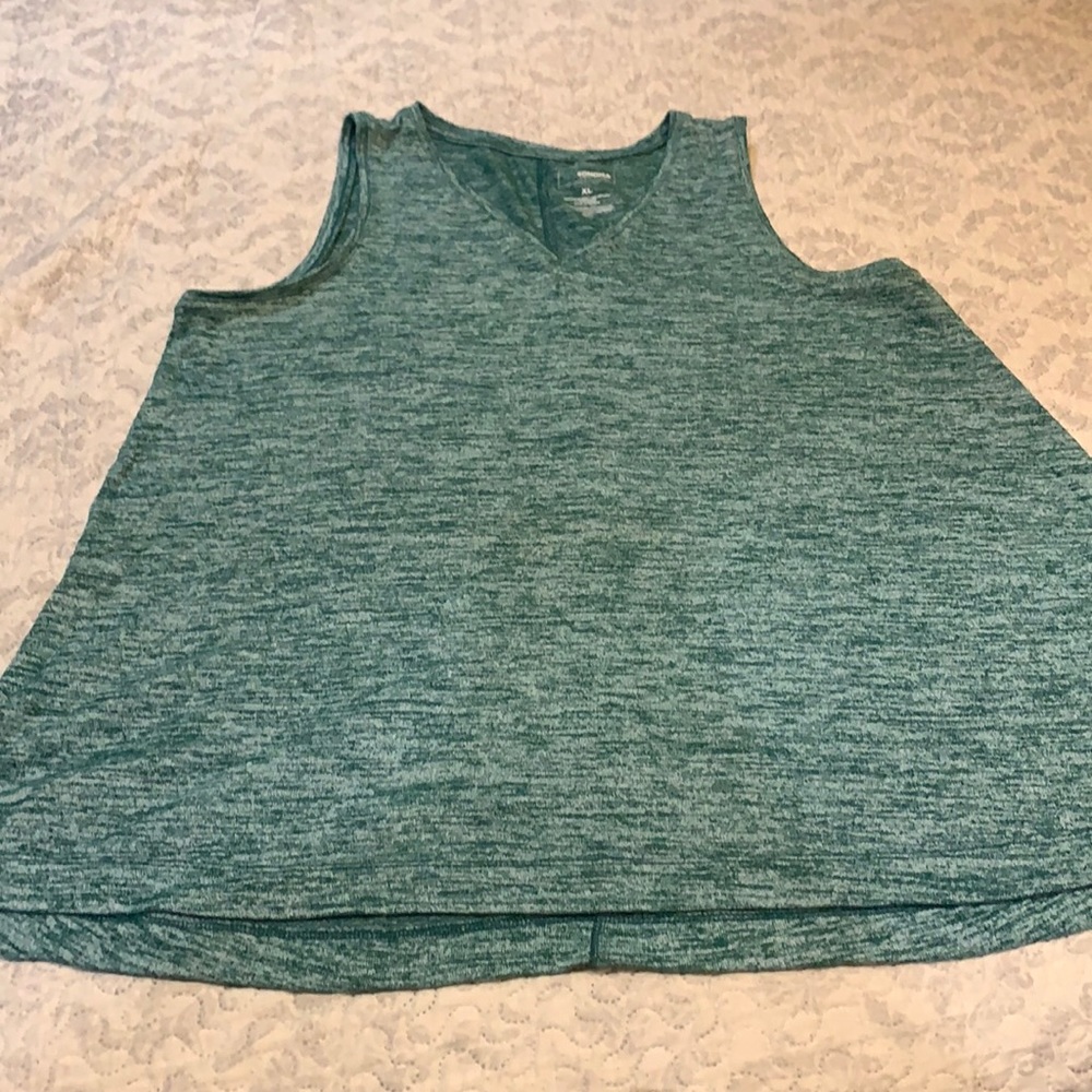 NWOT Sonoma tank